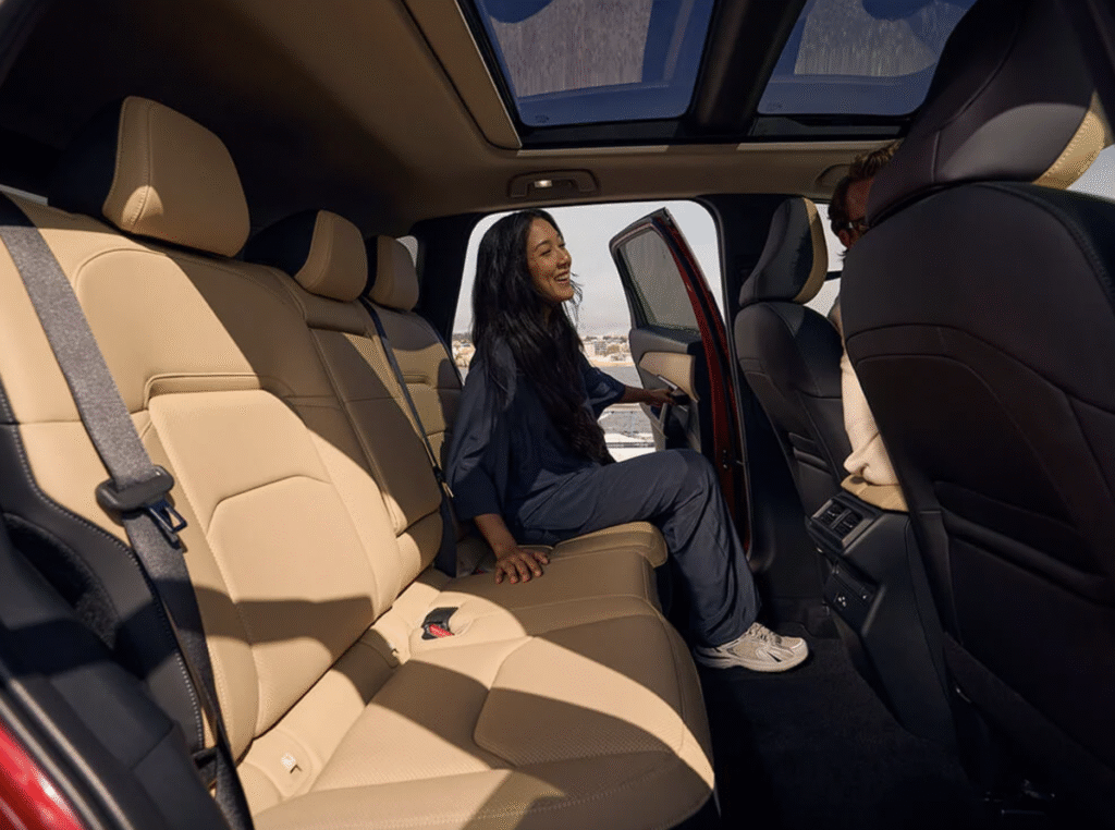 Image qui montre l'espace arrière du Mazda CX-5 2026.